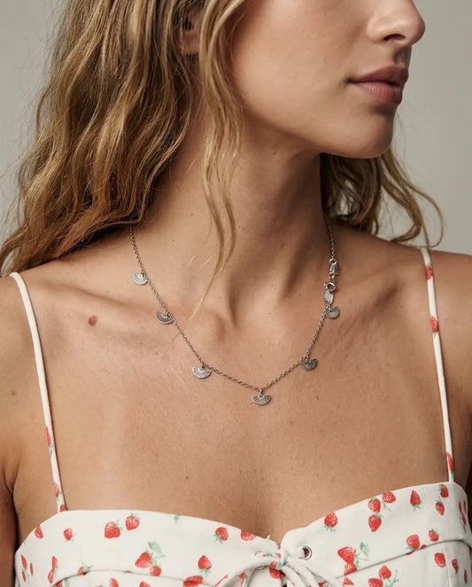 Collar plateado Brisa